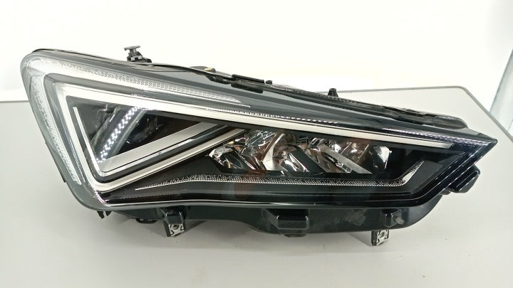 Frontscheinwerfer Seat Tarraco 5FJ941008 Rechts Scheinwerfer Headlight SCH4338608774mi