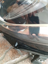 Laden Sie das Bild in den Galerie-Viewer, Frontscheinwerfer Opel Astra K 39158005 Links Scheinwerfer Headlight SCH4338934143io