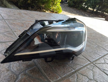 Laden Sie das Bild in den Galerie-Viewer, Frontscheinwerfer Opel Astra K 39158005 Links Scheinwerfer Headlight SCH4338934143io
