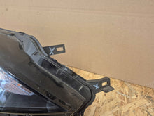Laden Sie das Bild in den Galerie-Viewer, Frontscheinwerfer Nissan Qashqai I J12 100-8D02G Rechts Scheinwerfer Headlight SCH4344128643ao