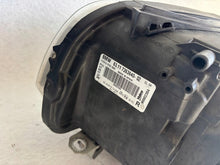 Laden Sie das Bild in den Galerie-Viewer, Frontscheinwerfer BMW E87 7263640-02 Rechts Scheinwerfer Headlight SCH4347242844xh
