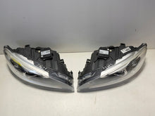 Laden Sie das Bild in den Galerie-Viewer, Frontscheinwerfer Volvo V60 S60 31420253 Ein Satz Scheinwerfer Headlight SCH4347748885ki
