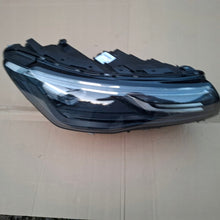 Laden Sie das Bild in den Galerie-Viewer, Frontscheinwerfer VW 57L941060 Rechts Scheinwerfer Headlight SCH4350400854tk