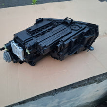 Laden Sie das Bild in den Galerie-Viewer, Frontscheinwerfer VW 57L941060 Rechts Scheinwerfer Headlight SCH4350400854tk