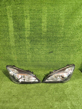 Laden Sie das Bild in den Galerie-Viewer, Frontscheinwerfer Kia Ceed 85122000 Ein Stück (Rechts oder Links) Headlight SCH4350673727mw