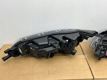 Laden Sie das Bild in den Galerie-Viewer, Frontscheinwerfer Nissan Qashqai II J11 100-19011 Ein Satz Headlight SCH4351063536tw