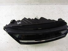 Laden Sie das Bild in den Galerie-Viewer, Frontscheinwerfer Skoda Octavia IV 5E4941016 Rechts Scheinwerfer Headlight SCH4355282121ap