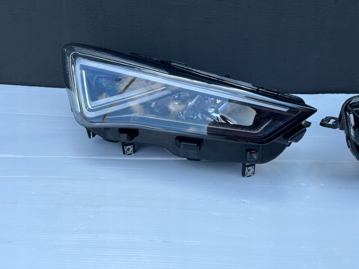 Frontscheinwerfer Seat Tarraco 5FJ941008H 5FJ941007H LED Ein Satz Headlight SCH4357839664us