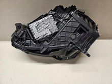 Laden Sie das Bild in den Galerie-Viewer, Frontscheinwerfer Audi Q3 83A941034 LED Rechts Scheinwerfer Headlight SCH4364485974kb