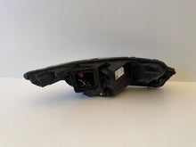 Laden Sie das Bild in den Galerie-Viewer, Frontscheinwerfer Renault Zoe 260609388R Links Scheinwerfer Headlight SCH4368797976sw