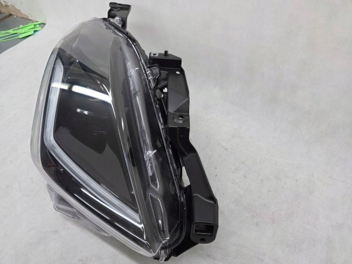 Frontscheinwerfer Suzuki Swift I 148R00 SP148R00 Rechts Scheinwerfer Headlight SCH4374389971dy