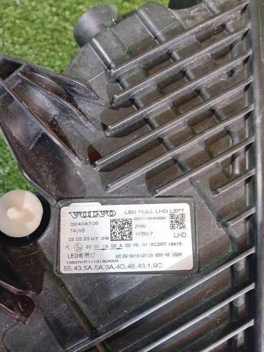 Frontscheinwerfer Volvo Xc60 II CSC28635 Links Scheinwerfer Headlight SCH4376559129jo