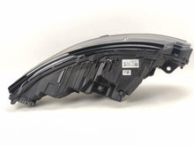Laden Sie das Bild in den Galerie-Viewer, Frontscheinwerfer Nissan II 2506265935 LD46468 R8D2-13W030-EB LED Links SCH4385784718ta