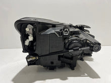 Laden Sie das Bild in den Galerie-Viewer, Frontscheinwerfer Seat Leon 5FB941007G Links Scheinwerfer Headlight SCH4386089876bf