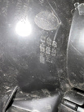 Laden Sie das Bild in den Galerie-Viewer, Frontscheinwerfer Toyota Yaris OD-158 Ein Satz Scheinwerfer Headlight SCH4386194724ww