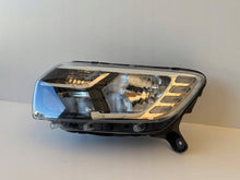 Laden Sie das Bild in den Galerie-Viewer, Frontscheinwerfer Dacia Sandero II 260603795R Links Scheinwerfer Headlight SCH4389765022dh