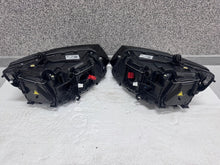 Laden Sie das Bild in den Galerie-Viewer, Frontscheinwerfer Audi Q5 90036428 90036429 8R0941005C 8R0941006C Ein Satz SCH4390836029wl