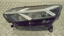 Laden Sie das Bild in den Galerie-Viewer, Frontscheinwerfer Dacia Sandero III Logan Jogger 260602561R LED Links Headlight SCH4398631931gl