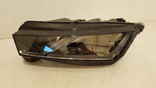 Laden Sie das Bild in den Galerie-Viewer, Frontscheinwerfer Skoda Octavia I 5E4941015A LED Links Scheinwerfer Headlight SCH4398817508gt
