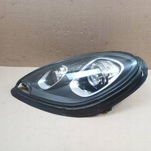 Laden Sie das Bild in den Galerie-Viewer, Frontscheinwerfer Porsche Macan 95B941031BE Links Scheinwerfer Headlight SCH4399405420wd