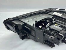 Laden Sie das Bild in den Galerie-Viewer, Frontscheinwerfer BMW X1 F48 5A01172-02 Rechts Scheinwerfer Headlight SCH4400107258sn