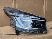 Laden Sie das Bild in den Galerie-Viewer, Frontscheinwerfer Renault Trafic III 260103799R LED Rechts Headlight SCH4402109259ly
