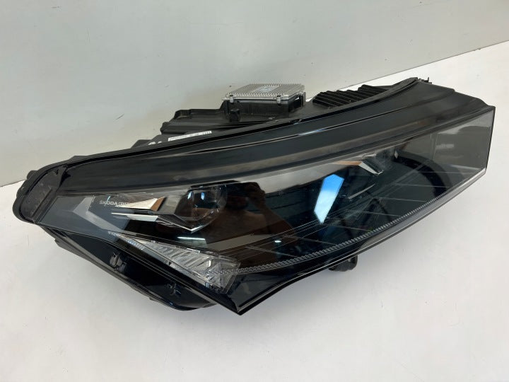 Frontscheinwerfer Skoda Enyaq 5LB941016 LED Rechts Scheinwerfer Headlight SCH4405130302zv