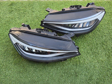 Load image into Gallery viewer, Frontscheinwerfer VW I 11B941006B 11B941005B Ein Satz Scheinwerfer Headlight SCH4405662819se