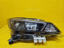 Laden Sie das Bild in den Galerie-Viewer, Frontscheinwerfer Nissan Leaf 26060-5 26010-5SHOA Ein Satz Headlight SCH4407080277ot