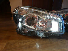 Laden Sie das Bild in den Galerie-Viewer, Frontscheinwerfer Nissan I J10 1LL010335 Ein Satz Scheinwerfer Headlight SCH4407243161vt