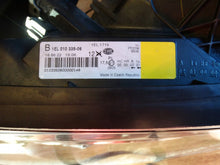 Laden Sie das Bild in den Galerie-Viewer, Frontscheinwerfer Nissan I J10 1LL010335 Ein Satz Scheinwerfer Headlight SCH4407243161vt