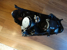Laden Sie das Bild in den Galerie-Viewer, Frontscheinwerfer Nissan I J10 1LL010335 Ein Satz Scheinwerfer Headlight SCH4407243161vt