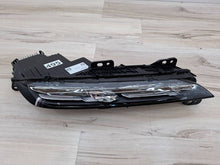 Laden Sie das Bild in den Galerie-Viewer, Frontscheinwerfer BMW 7 9879936-13 Rechts Scheinwerfer Headlight SCH4408363956fe