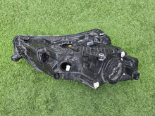 Laden Sie das Bild in den Galerie-Viewer, Frontscheinwerfer Skoda Superb III 3V1941015A Xenon Links Scheinwerfer Headlight SCH4408486033rp