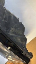 Laden Sie das Bild in den Galerie-Viewer, Frontscheinwerfer Audi B9 030256023200 Rechts Scheinwerfer Headlight SCH4415332265kl