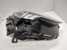Laden Sie das Bild in den Galerie-Viewer, Frontscheinwerfer Audi Q3 83A941034 Rechts Scheinwerfer Headlight SCH4424524133zf