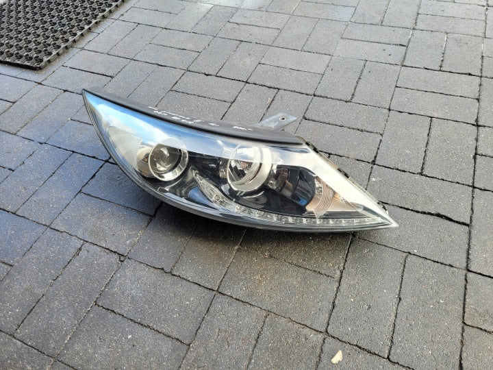 Frontscheinwerfer Kia Sportage 921023U250 Rechts Scheinwerfer Headlight SCH4437220168dk