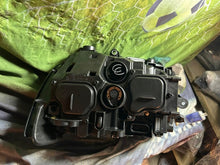 Load image into Gallery viewer, Frontscheinwerfer VW Multivan 7E1941036A 90079563 LED Rechts Headlight SCH4439437385di