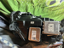 Load image into Gallery viewer, Frontscheinwerfer VW Multivan 7E1941036A 90079563 LED Rechts Headlight SCH4439437385di