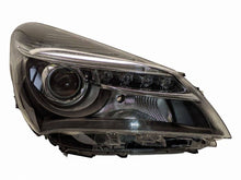 Load image into Gallery viewer, Frontscheinwerfer Toyota Yaris 811300DA60 Rechts Scheinwerfer Headlight SCH4440358815ct