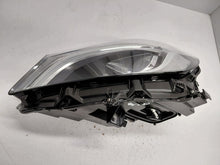 Laden Sie das Bild in den Galerie-Viewer, Frontscheinwerfer Mercedes-Benz W176 A1769068900 Links Scheinwerfer Headlight SCH4441009277hh