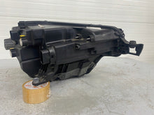 Laden Sie das Bild in den Galerie-Viewer, Frontscheinwerfer Skoda Karoq 57B941009 LED Links Scheinwerfer Headlight SCH4441816824eh