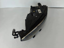 Laden Sie das Bild in den Galerie-Viewer, Frontscheinwerfer VW T-Roc 2GA941035H Links Scheinwerfer Headlight SCH4445555201ad