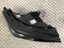 Laden Sie das Bild in den Galerie-Viewer, Frontscheinwerfer BMW 5 5A878F2-06 Rechts Scheinwerfer Headlight SCH4446254235hk