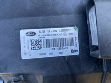 Laden Sie das Bild in den Galerie-Viewer, Frontscheinwerfer Ford Puma 1TB-13E015-EH Links Scheinwerfer Headlight SCH4447300257vh