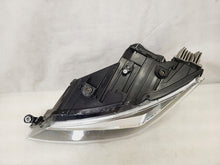 Load image into Gallery viewer, Frontscheinwerfer Seat Leon 5F1941007B 5F1941008B LED Ein Satz Headlight SCH4450578363rb