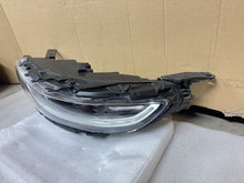 Load image into Gallery viewer, Frontscheinwerfer Kia Soul 92101J2 Links Scheinwerfer Headlight SCH4450772996nc