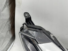 Laden Sie das Bild in den Galerie-Viewer, Frontscheinwerfer Toyota Corolla HASC016184 Rechts Scheinwerfer Headlight SCH4456246079eq