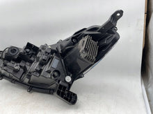 Laden Sie das Bild in den Galerie-Viewer, Frontscheinwerfer Toyota Corolla HASC016184 Rechts Scheinwerfer Headlight SCH4456246079eq