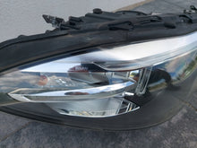 Laden Sie das Bild in den Galerie-Viewer, Frontscheinwerfer BMW F11 F10 7317132 7343912KOD 85122000 Rechts Headlight SCH4459614649ap